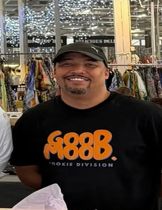Lorenzo Barry, Operations at GoodMood Food